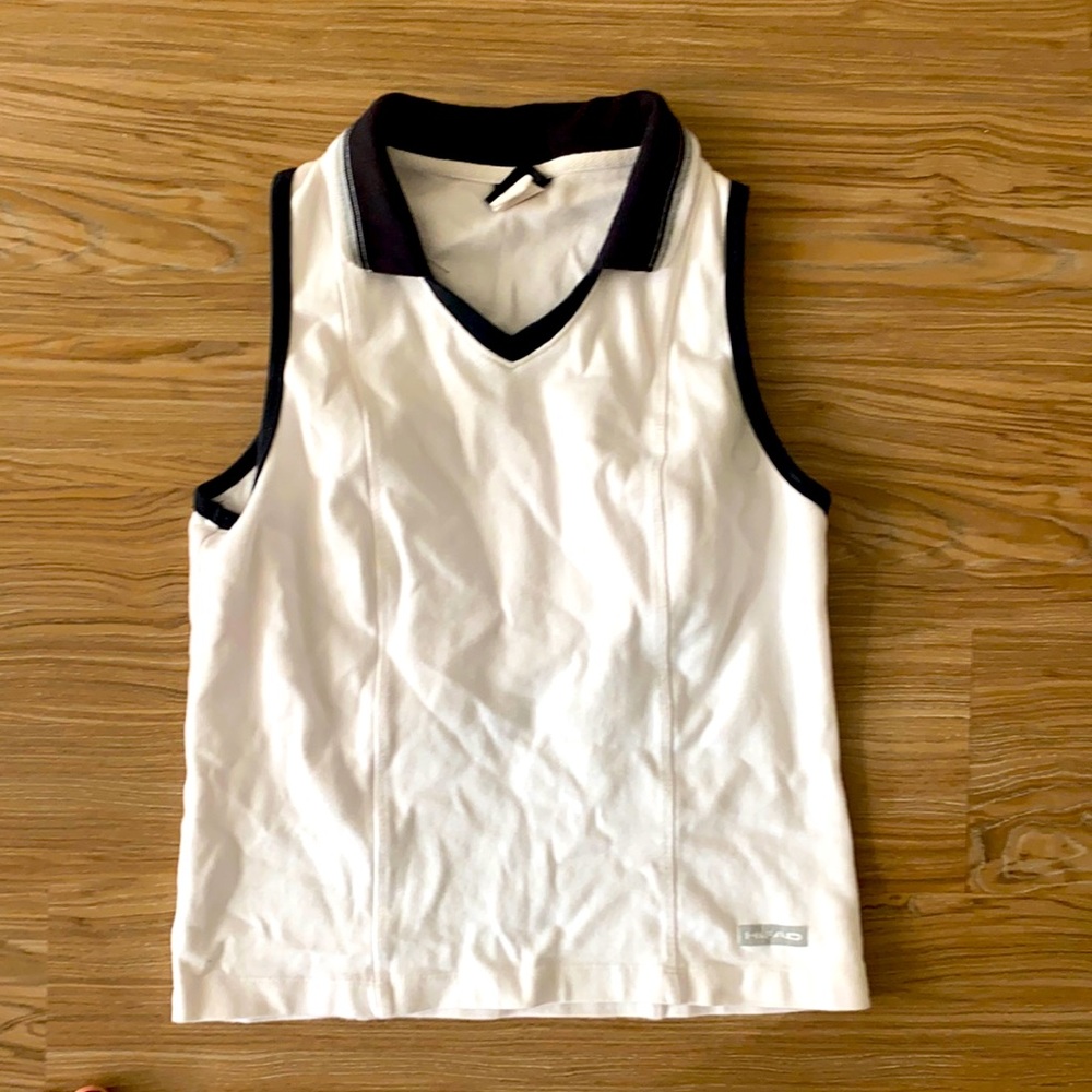 Women’s tennis top